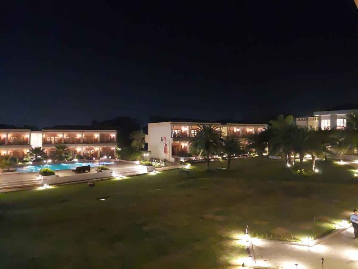 The Creek Boutique Resort & Spa ボルプル エクステリア 写真