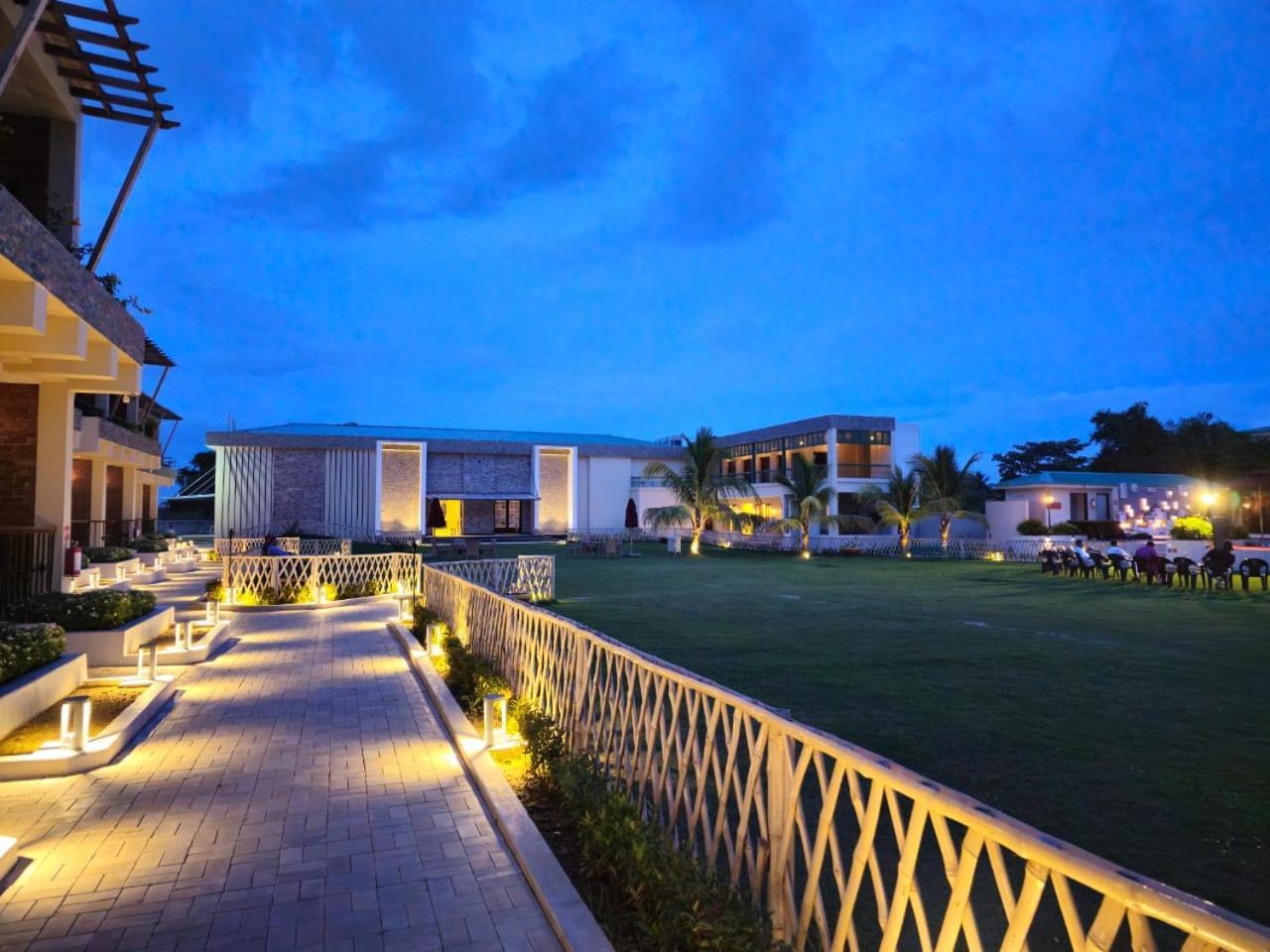 The Creek Boutique Resort & Spa ボルプル エクステリア 写真